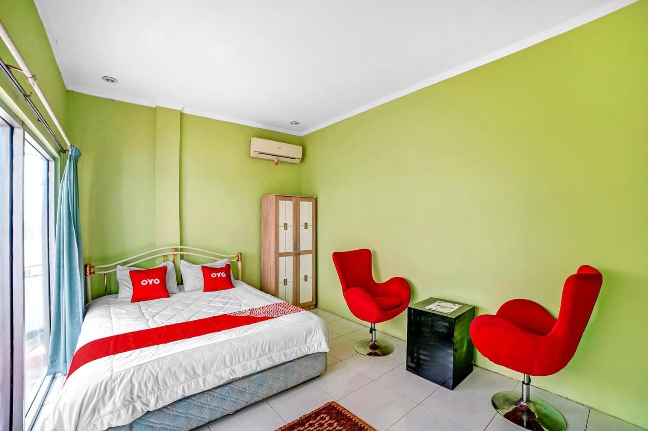 Oyo Flagship 90759 Beatrix Hotel 3*
